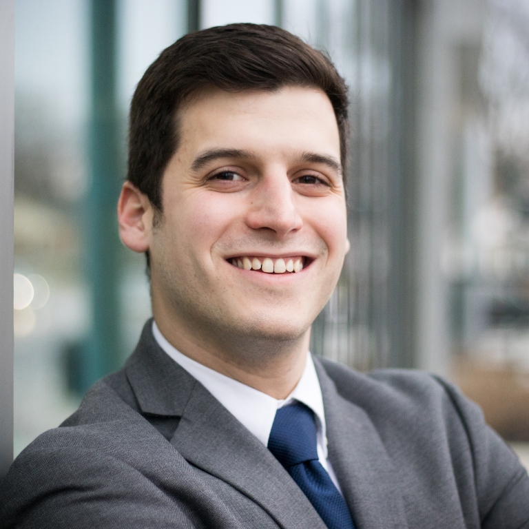 Decorative: Headshot of Steve Chybowski